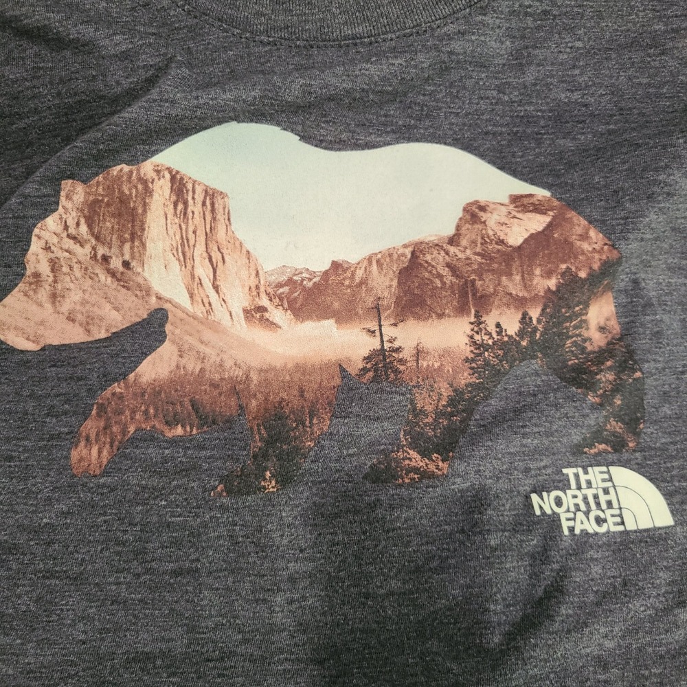 The North Face Womens Medium Gray Yosemite Mountain Bear Graphic T-Shirt - Picture 4 of 11